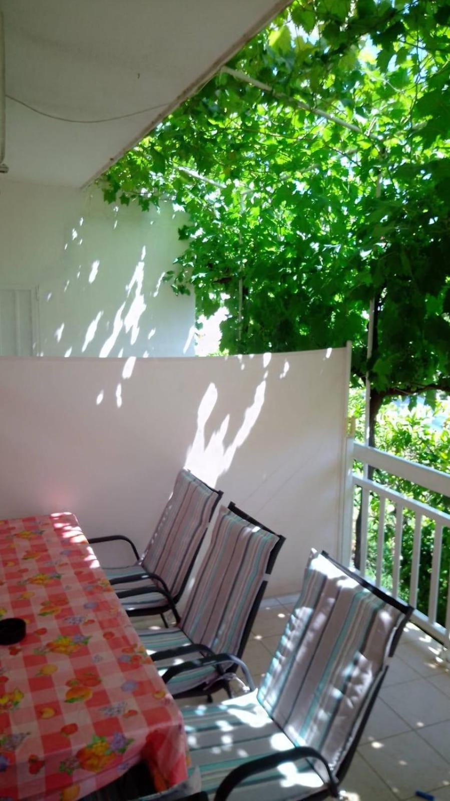 Apartmani Ledenko Kaštela Exteriör bild