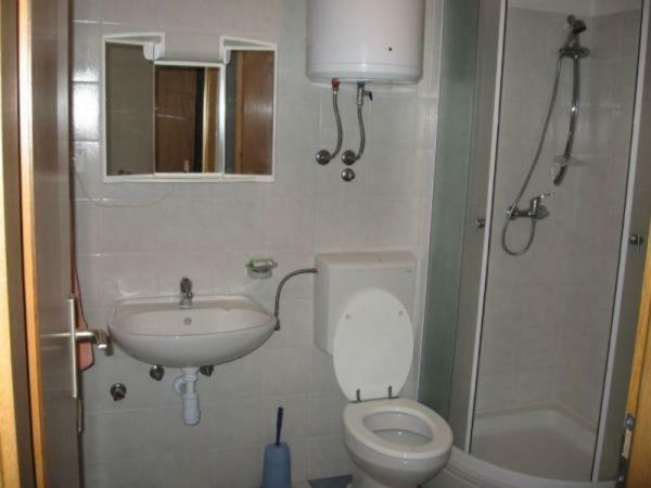 Apartmani Ledenko Kaštela Exteriör bild
